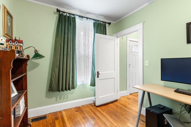 304 Lowell Street, Reading, MA 01867