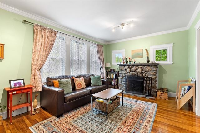 304 Lowell Street, Reading, MA 01867