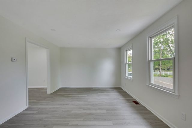 30 A St, Framingham, MA 01701