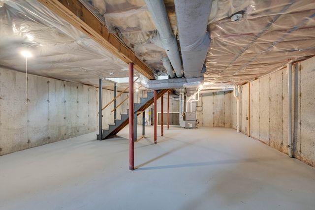 30 A St, Framingham, MA 01701