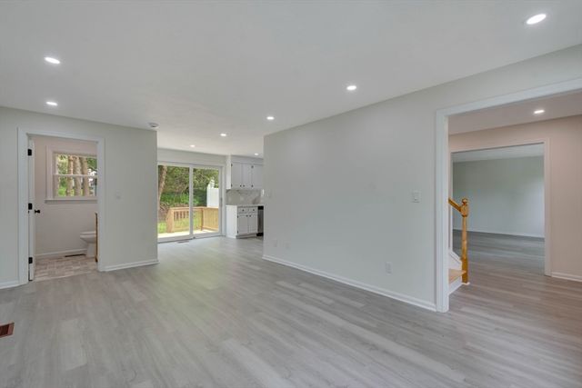 30 A St, Framingham, MA 01701