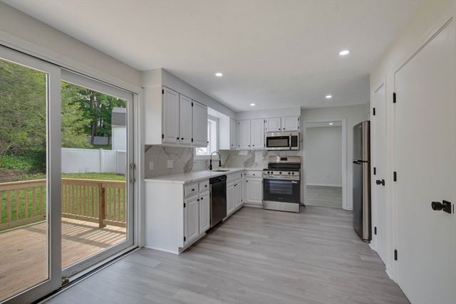 30 A St, Framingham, MA 01701