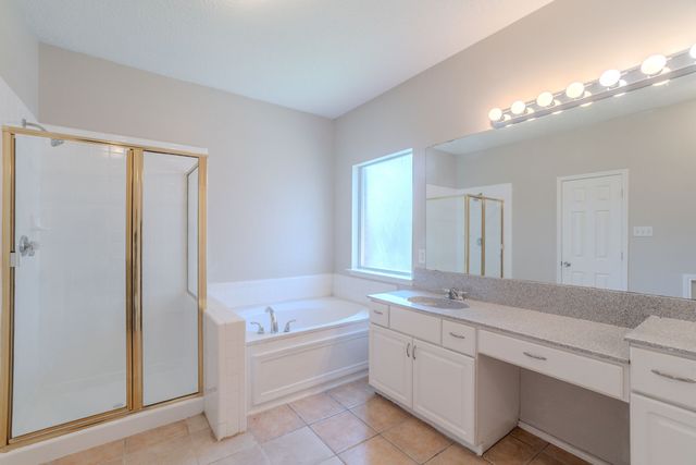 822 Orian Drive, Mesquite, TX 75181