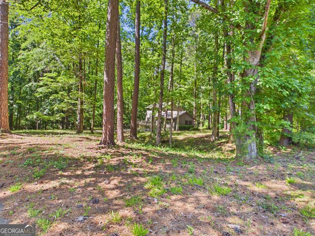 202 Hilltop Circle, Macon, GA 31210
