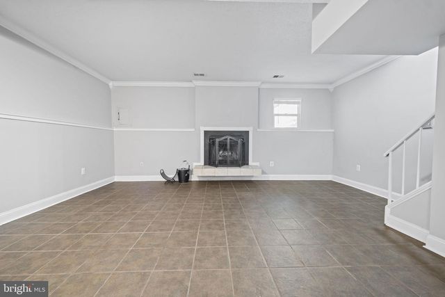 2362 HUNTERS SQUARE CT, Reston, VA 20191