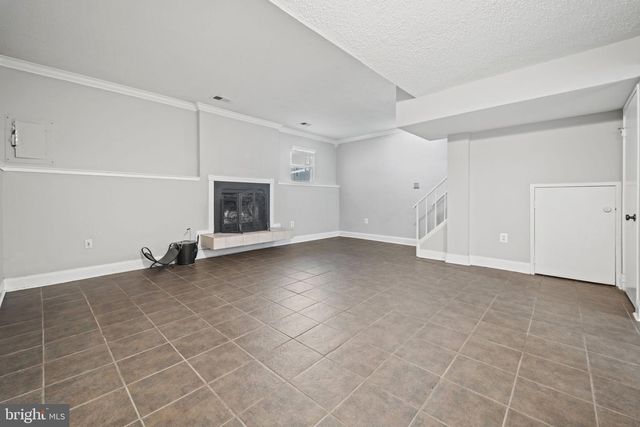 2362 HUNTERS SQUARE CT, Reston, VA 20191