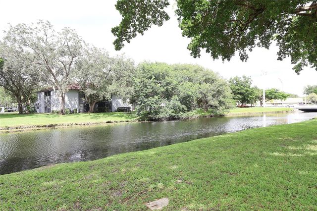 865 NW 80th Terrace 6, Plantation, FL 33324