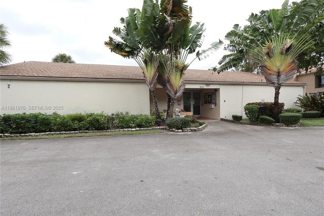 865 NW 80th Terrace 6, Plantation, FL 33324