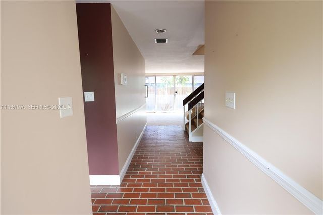 865 NW 80th Terrace 6, Plantation, FL 33324