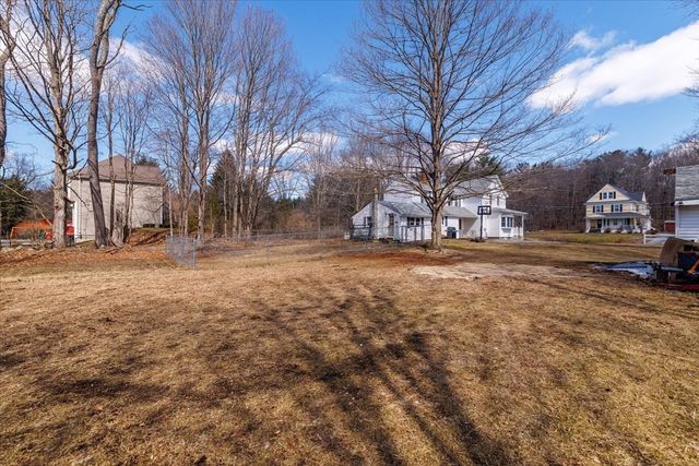 127 N Main St, West Boylston, MA 01583