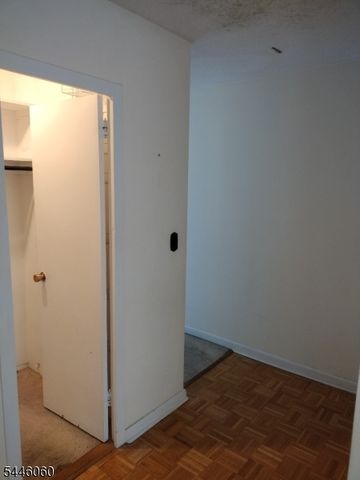 301 Beech St 7E, Hackensack City, NJ 07601