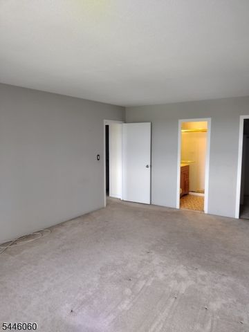 301 Beech St 7E, Hackensack City, NJ 07601