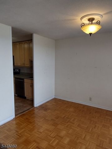 301 Beech St 7E, Hackensack City, NJ 07601