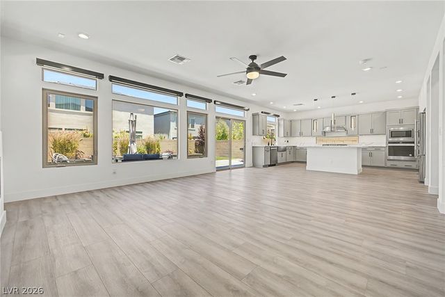 7094 Bold Rock Avenue, Las Vegas, NV 89113
