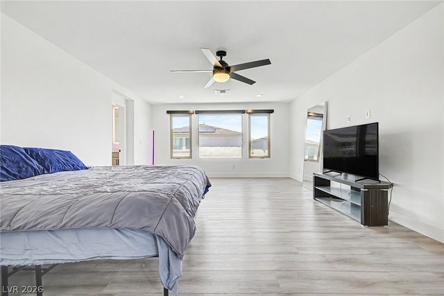 7094 Bold Rock Avenue, Las Vegas, NV 89113