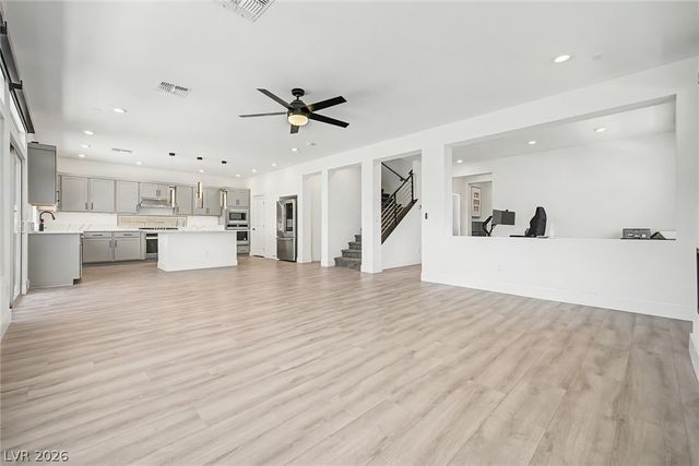 7094 Bold Rock Avenue, Las Vegas, NV 89113