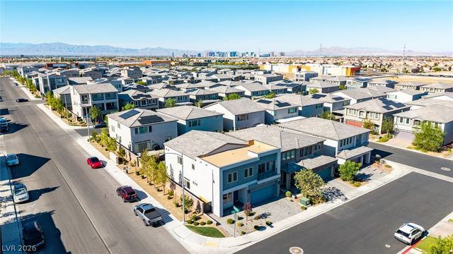 7094 Bold Rock Avenue, Las Vegas, NV 89113