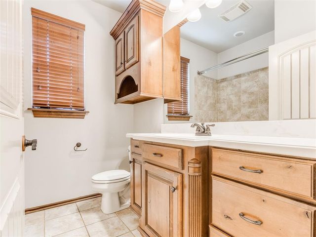 12607 Forest Oaks Drive, Choctaw, OK 73020