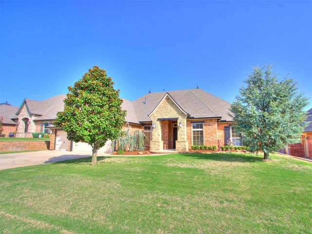 12607 Forest Oaks Drive, Choctaw, OK 73020