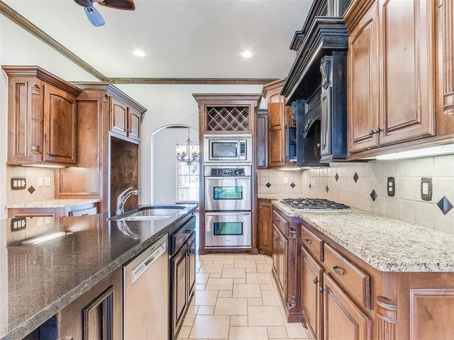 12607 Forest Oaks Drive, Choctaw, OK 73020