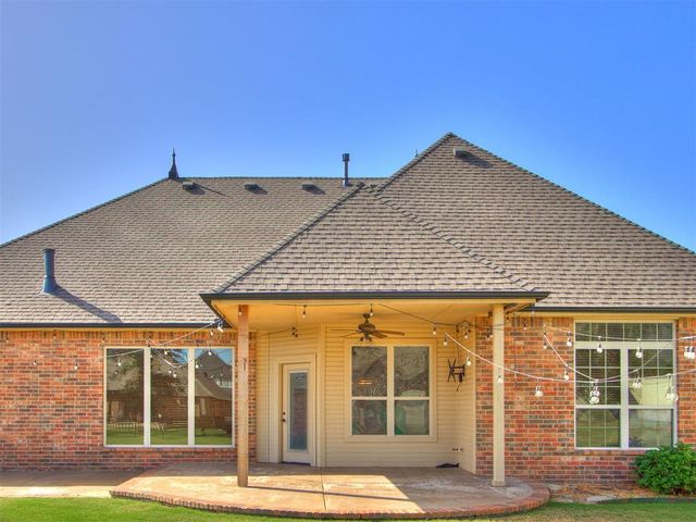 12607 Forest Oaks Drive, Choctaw, OK 73020