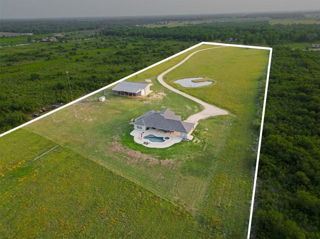 16702 Dipple Road, Guy, TX 77444