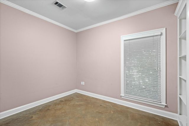 131 Shadow Lake Dr., Hattiesburg, MS 39402