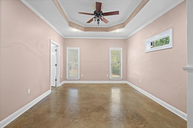 131 Shadow Lake Dr., Hattiesburg, MS 39402
