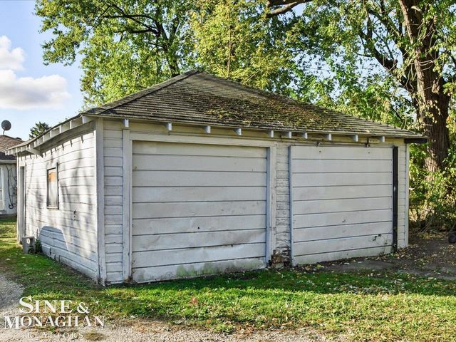 1207 White Street, Port Huron, MI 48060