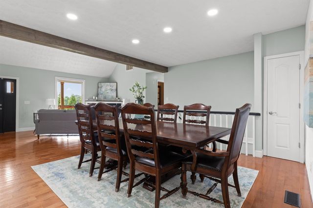 9853 Hixson Pike, Soddy Daisy, TN 37379