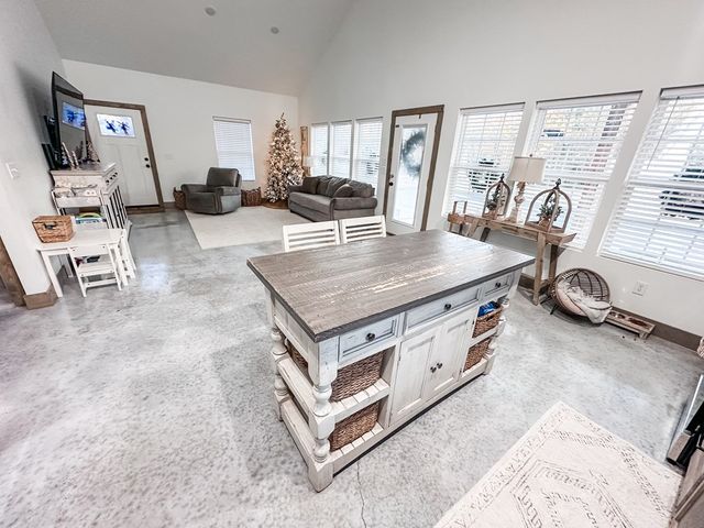 541 Malvern Loop, Slocomb, AL 36375