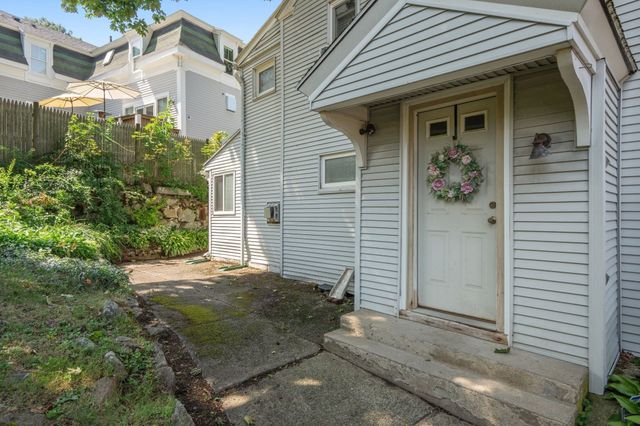 26 Wallis Street 1, Beverly, MA 01915