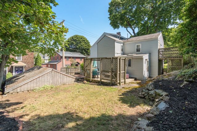 26 Wallis Street 1, Beverly, MA 01915