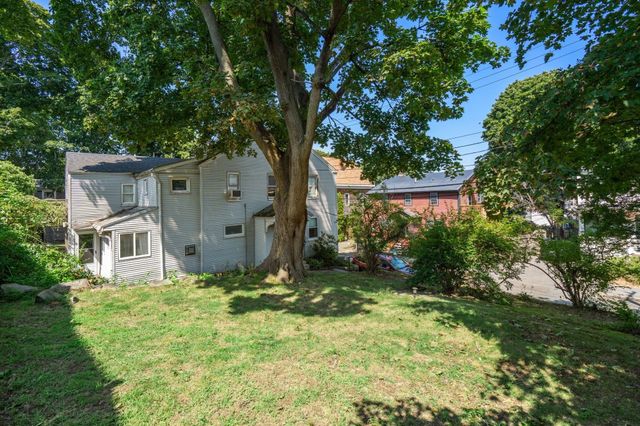 26 Wallis Street 1, Beverly, MA 01915