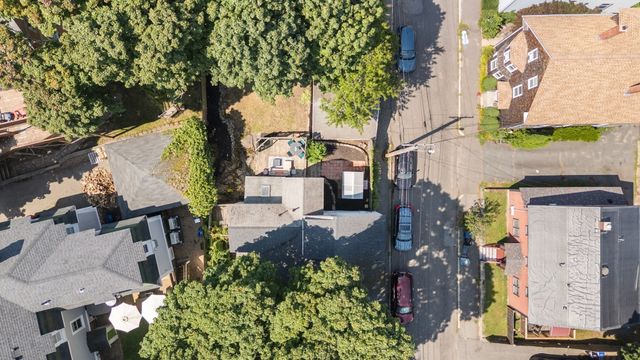 26 Wallis Street 1, Beverly, MA 01915