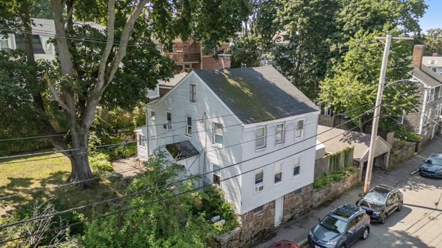 26 Wallis Street 1, Beverly, MA 01915