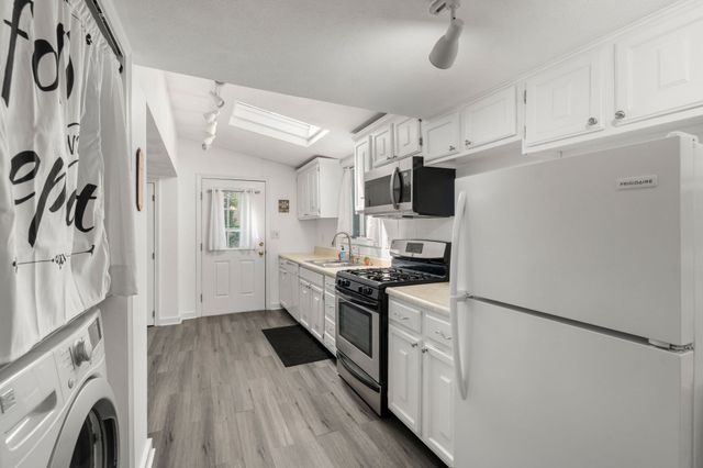 26 Wallis Street 1, Beverly, MA 01915