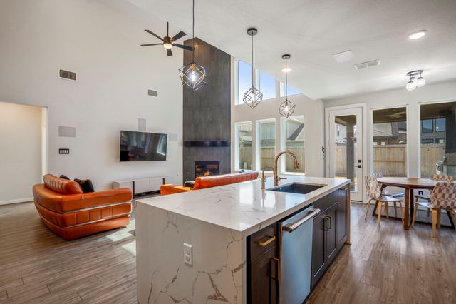 31539 Beacon Cove Trail, Fulshear, TX 77441