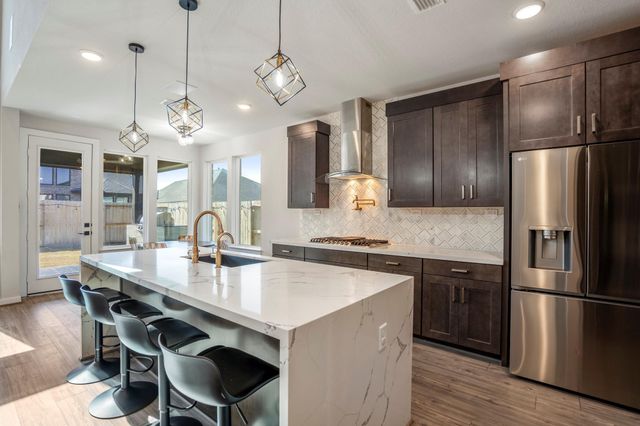 31539 Beacon Cove Trail, Fulshear, TX 77441