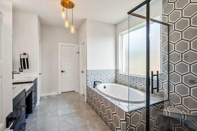 31539 Beacon Cove Trail, Fulshear, TX 77441