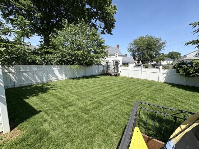 52 Clarendon St, Malden, MA 02148