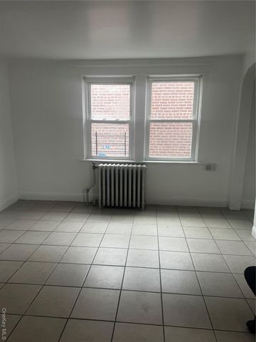 420 Thieriot Avenue 2, Bronx, NY 10473