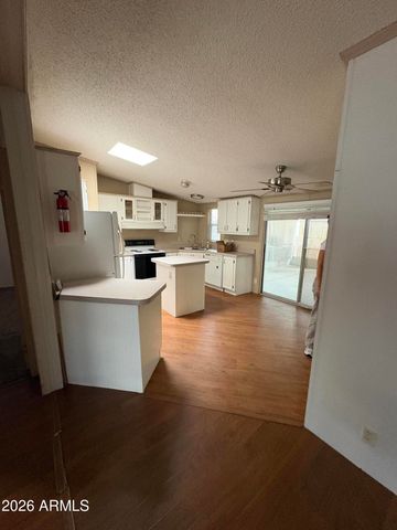 2400 E BASELINE Avenue 22, Apache Junction, AZ 85119