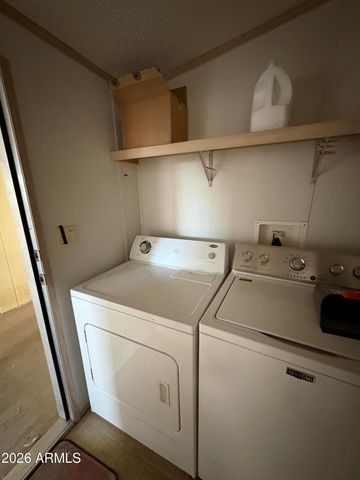 2400 E BASELINE Avenue 22, Apache Junction, AZ 85119