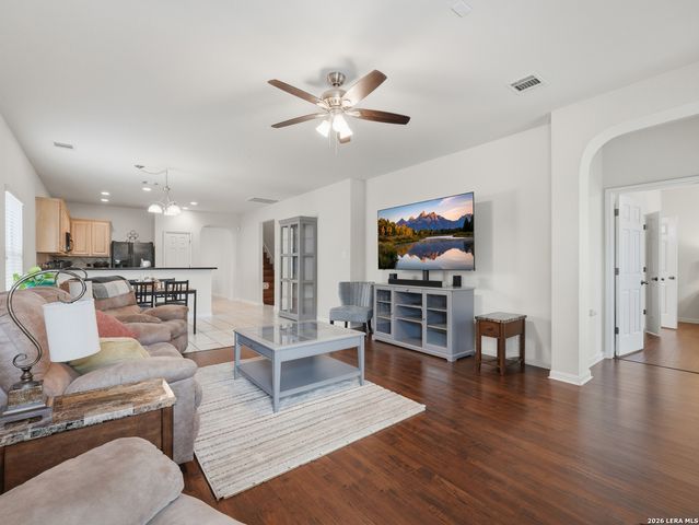 127 MIRROR LK, San Antonio, TX 78260