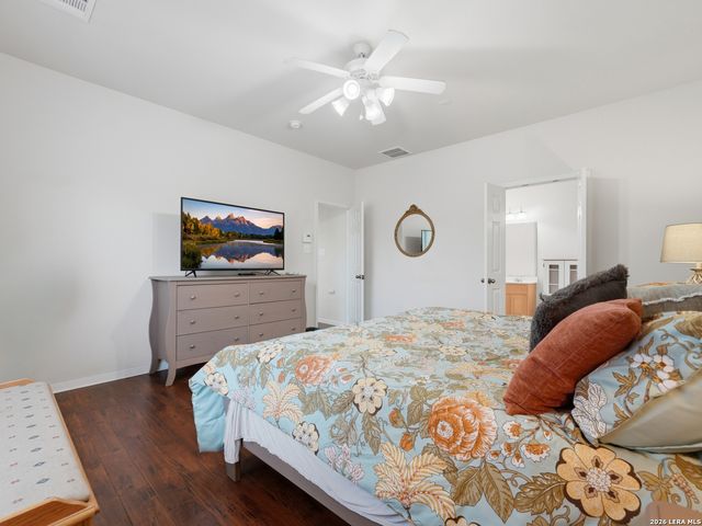 127 MIRROR LK, San Antonio, TX 78260