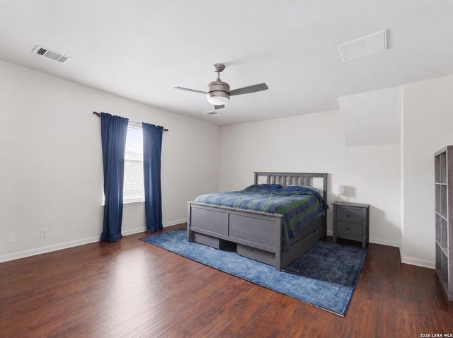 127 MIRROR LK, San Antonio, TX 78260