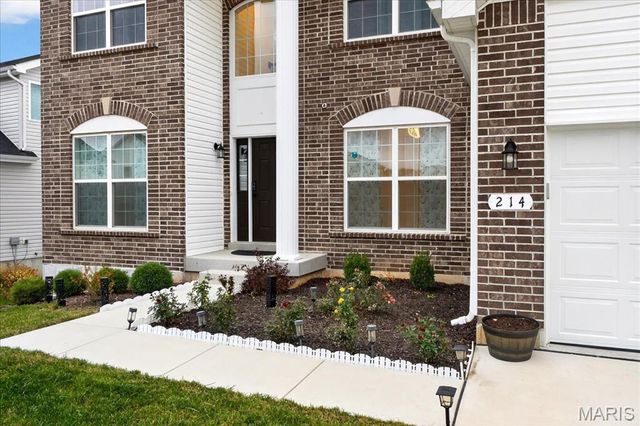 214 Liberty Valley Drive, Foristell, MO 63348