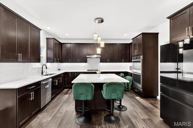 214 Liberty Valley Drive, Foristell, MO 63348