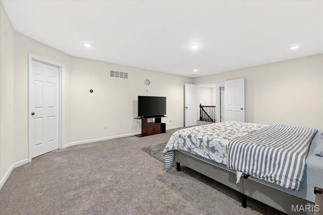 214 Liberty Valley Drive, Foristell, MO 63348